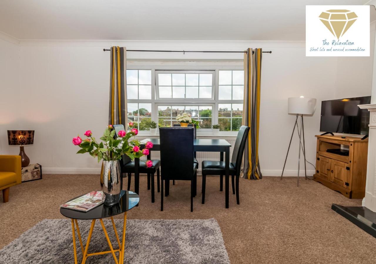 2 Bed Apartment-5 Guests - Business-Relocation-Parking - The Brighton Short Stay & Serviced Apartments Exteriér fotografie