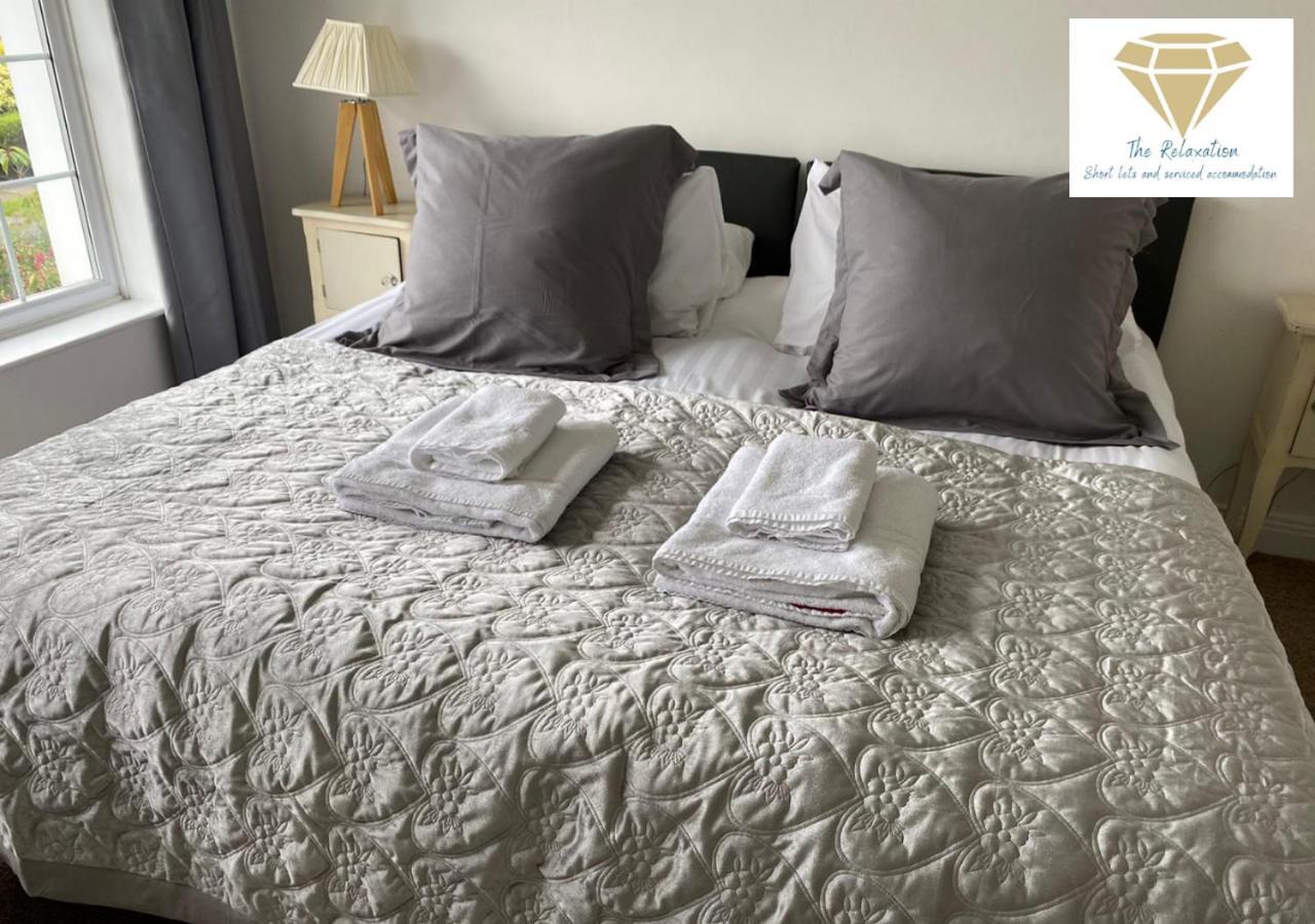 2 Bed Apartment-5 Guests - Business-Relocation-Parking - The Brighton Short Stay & Serviced Apartments Exteriér fotografie
