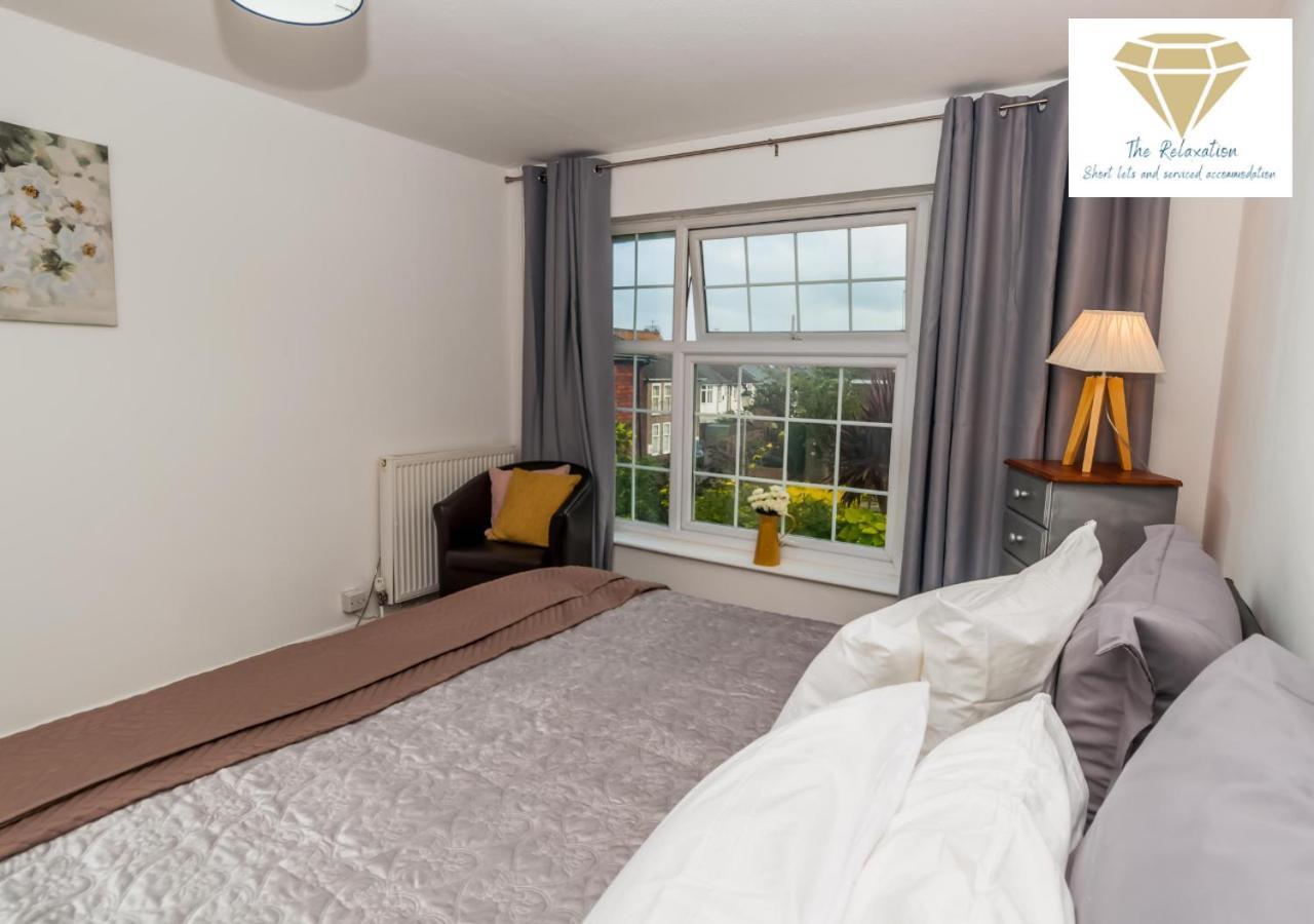 2 Bed Apartment-5 Guests - Business-Relocation-Parking - The Brighton Short Stay & Serviced Apartments Exteriér fotografie