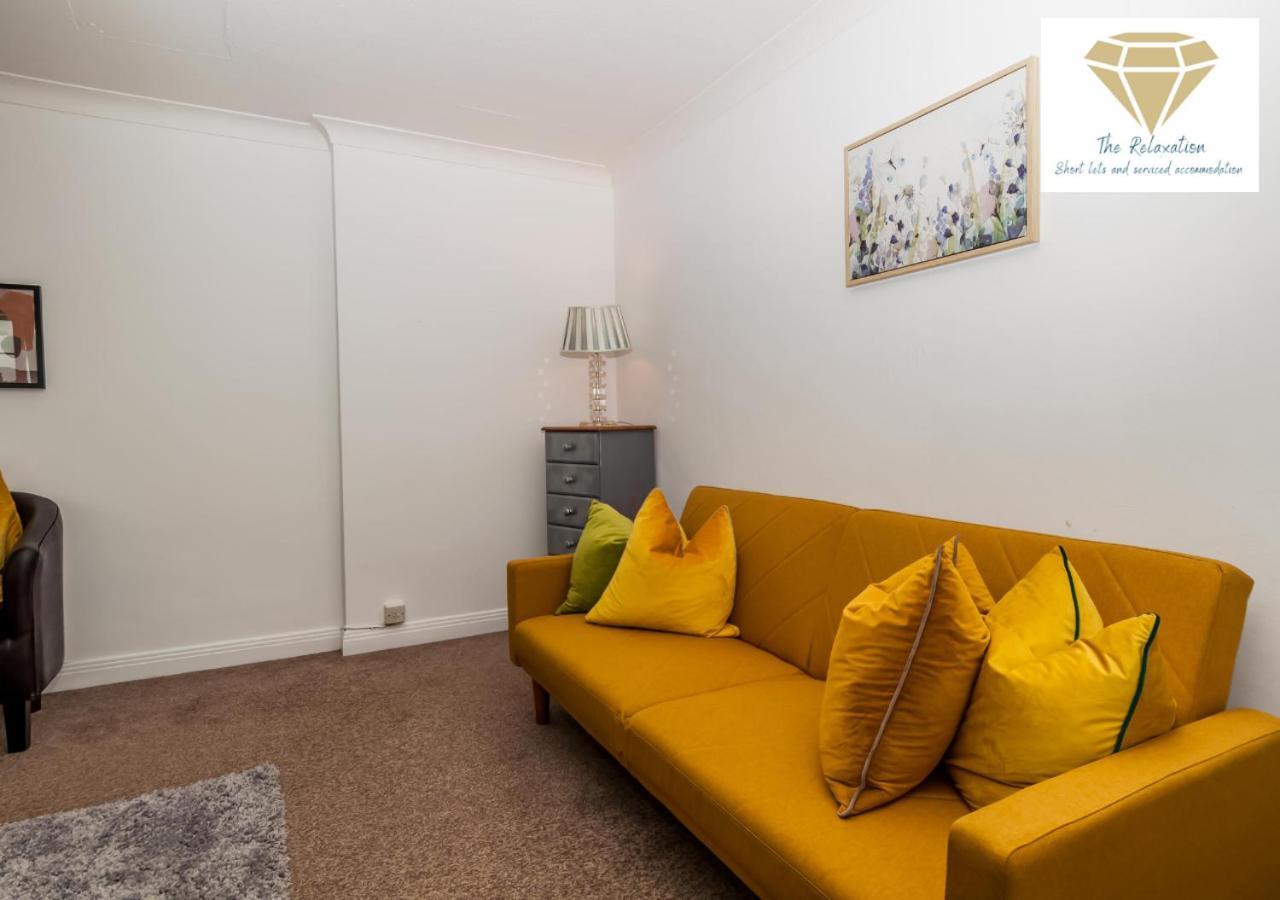 2 Bed Apartment-5 Guests - Business-Relocation-Parking - The Brighton Short Stay & Serviced Apartments Exteriér fotografie