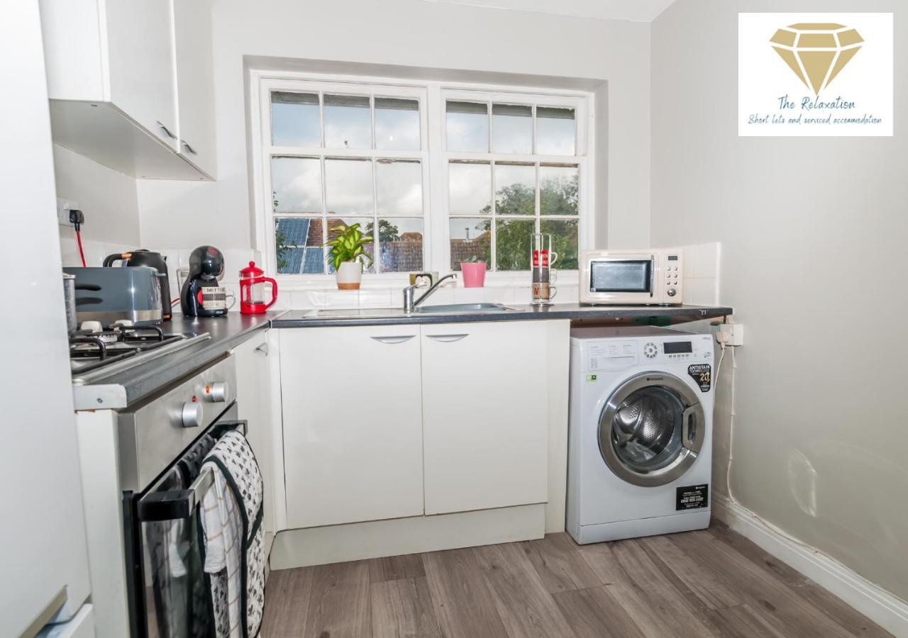2 Bed Apartment-5 Guests - Business-Relocation-Parking - The Brighton Short Stay & Serviced Apartments Exteriér fotografie
