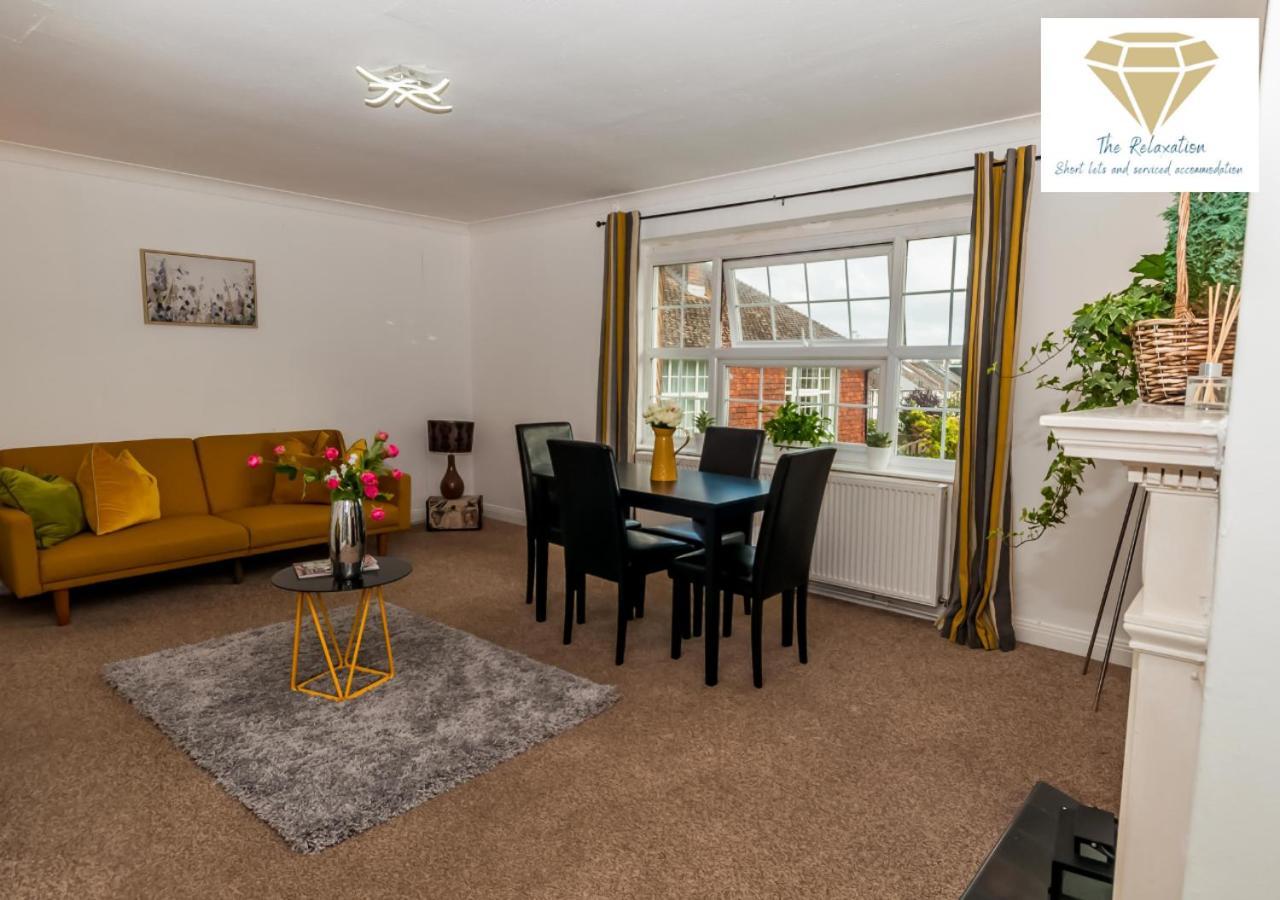 2 Bed Apartment-5 Guests - Business-Relocation-Parking - The Brighton Short Stay & Serviced Apartments Exteriér fotografie