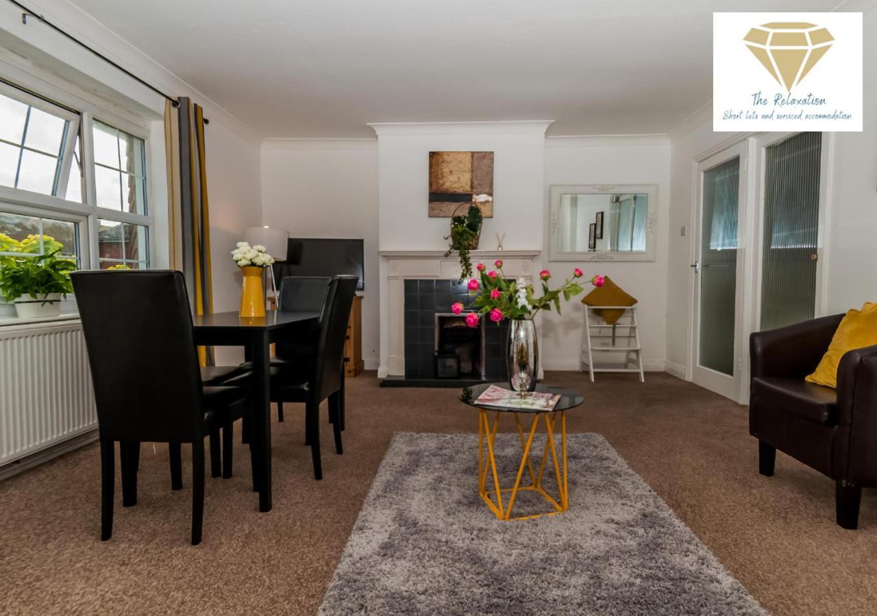 2 Bed Apartment-5 Guests - Business-Relocation-Parking - The Brighton Short Stay & Serviced Apartments Exteriér fotografie