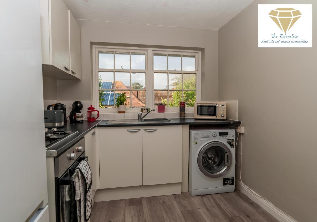 2 Bed Apartment-5 Guests - Business-Relocation-Parking - The Brighton Short Stay & Serviced Apartments Exteriér fotografie